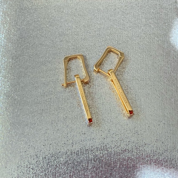 Monica Vinader Alta Capture Diamond Earrings - Picture 13 of 13